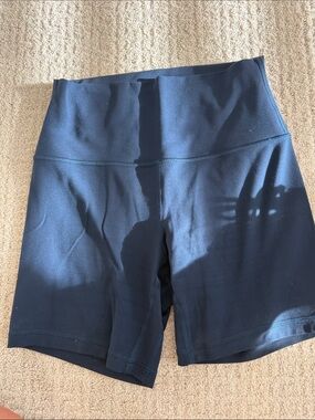 LULULEMON align bike shorts 6inch